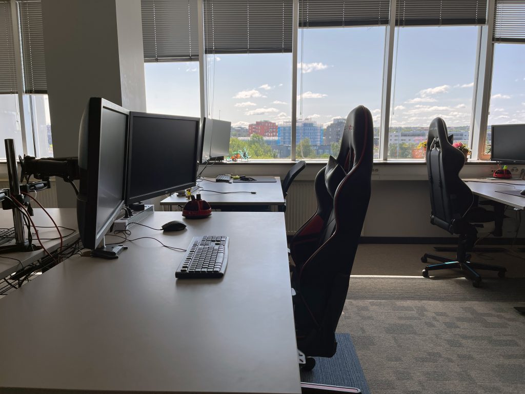 room1